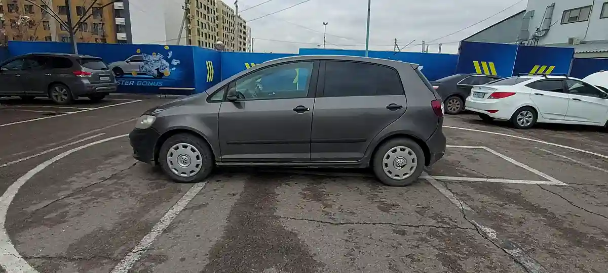 Volkswagen Golf Plus 2007 года за 3 500 000 тг. в Алматы