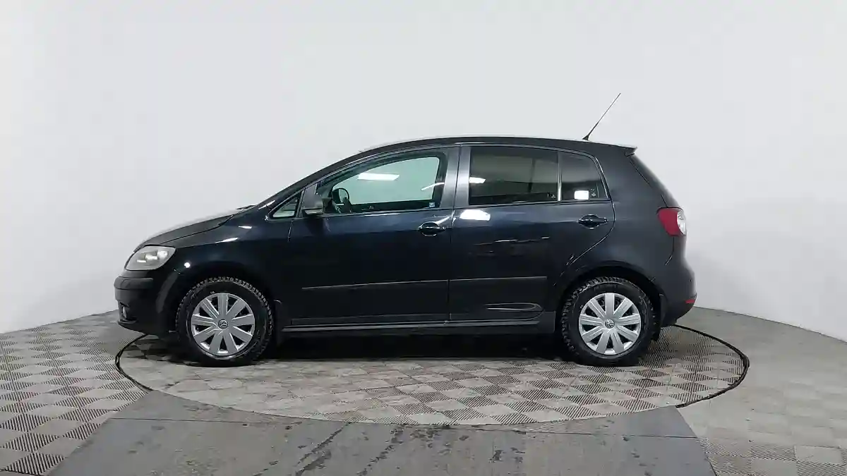 Volkswagen Golf Plus 2008 года за 4 170 000 тг. в Астана