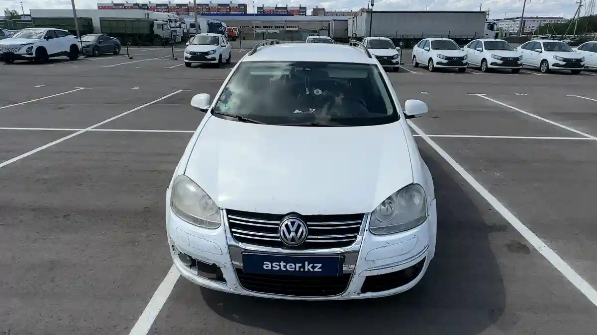 Volkswagen Golf 2009 года за 2 650 000 тг. в Петропавловск