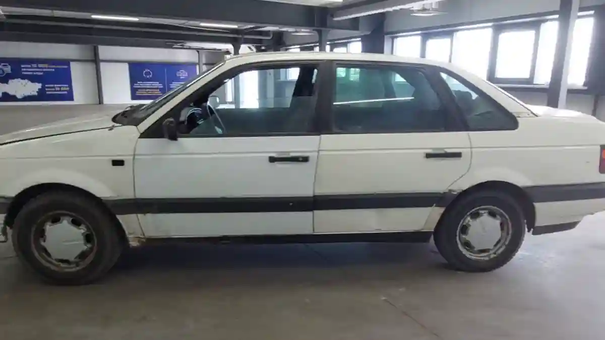 Volkswagen Passat 1989 года за 1 500 000 тг. в Астана