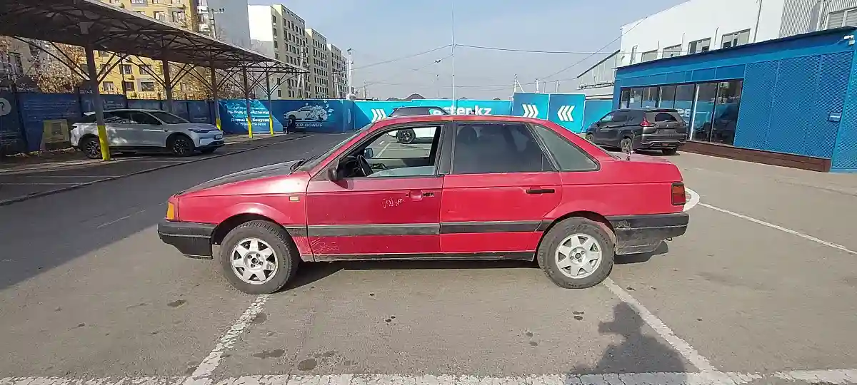 Volkswagen Passat 1990 года за 850 000 тг. в Алматы