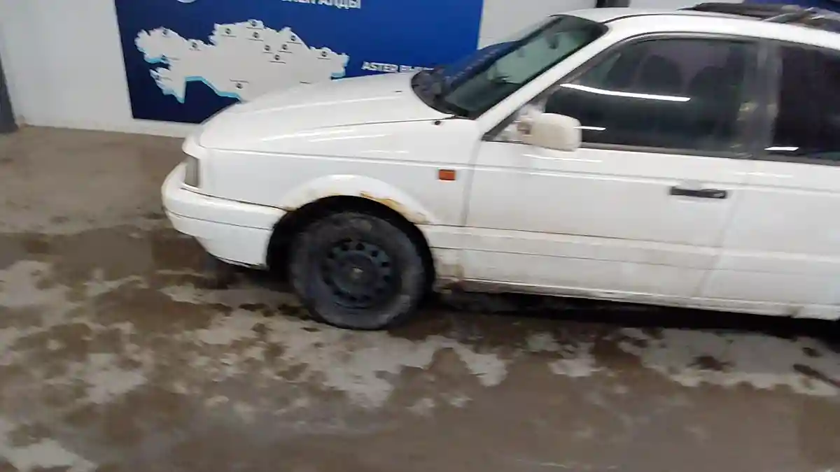 Volkswagen Passat 1991 года за 1 000 000 тг. в Астана