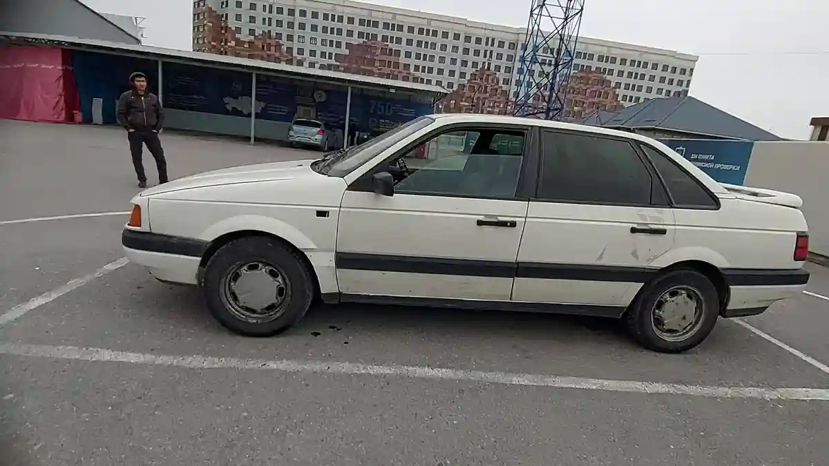 Volkswagen Passat 1991 года за 700 000 тг. в Шымкент