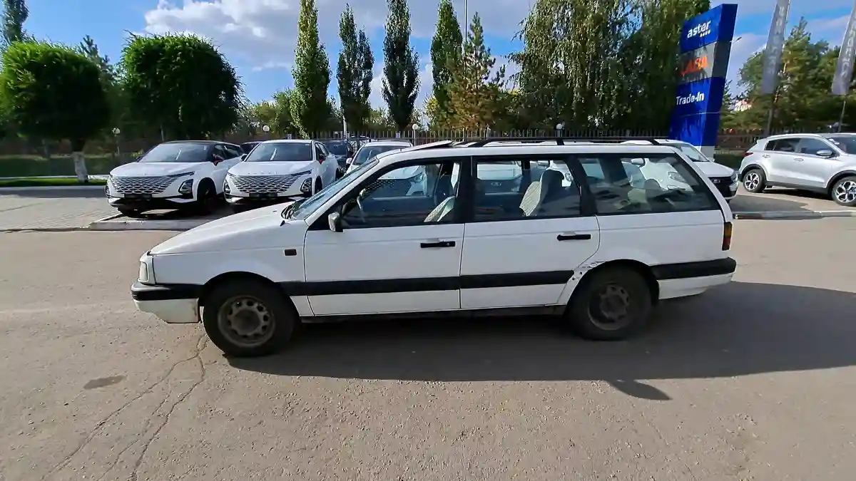 Volkswagen Passat 1992 года за 900 000 тг. в Костанай