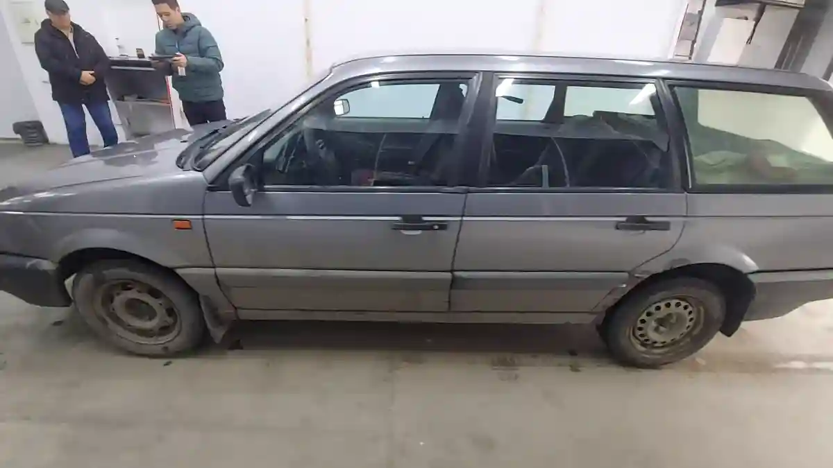 Volkswagen Passat 1992 года за 1 249 000 тг. в Павлодар