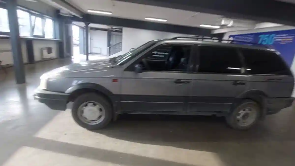Volkswagen Passat 1992 года за 1 000 000 тг. в Астана