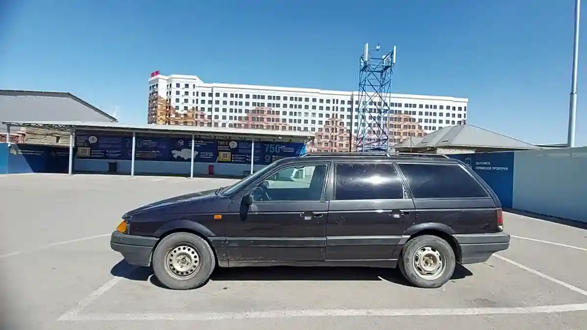 Volkswagen Passat 1993 года за 700 000 тг. в Шымкент