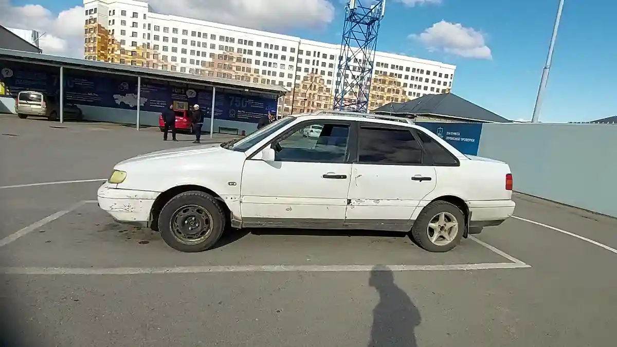 Volkswagen Passat 1994 года за 1 200 000 тг. в Шымкент