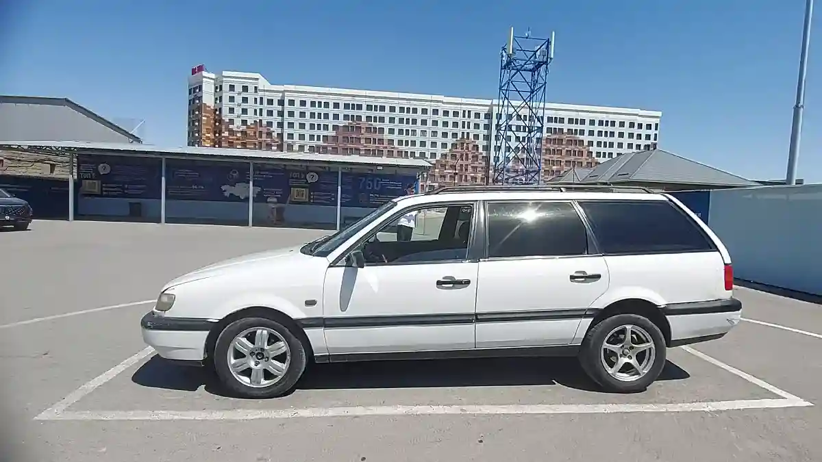 Volkswagen Passat 1994 года за 1 200 000 тг. в Шымкент