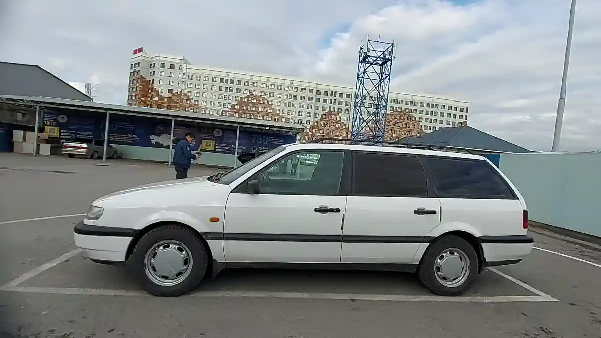 Volkswagen Passat 1994 года за 2 000 000 тг. в Шымкент