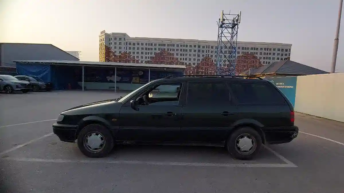 Volkswagen Passat 1995 года за 1 900 000 тг. в Шымкент