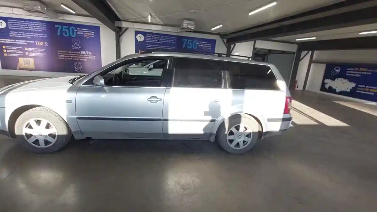 Volkswagen Passat 2001 года за 4 000 000 тг. в Астана