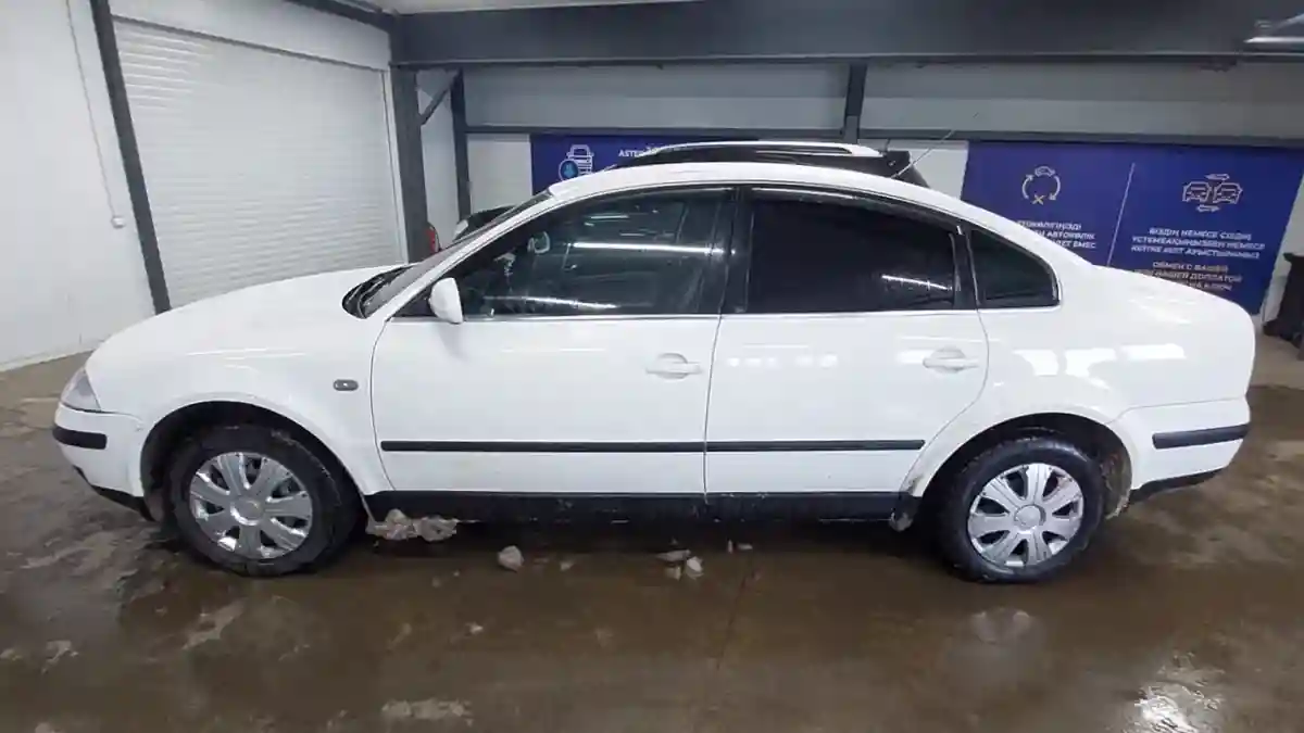 Volkswagen Passat 2001 года за 1 700 000 тг. в Астана