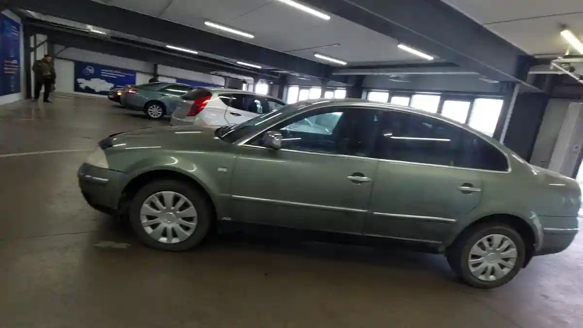 Volkswagen Passat 2001 года за 1 800 000 тг. в Астана