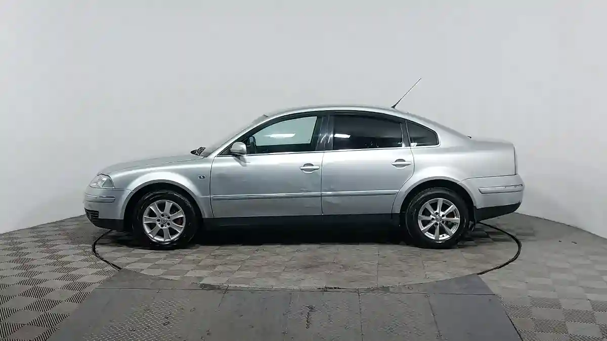 Volkswagen Passat 2003 года за 2 050 000 тг. в Астана