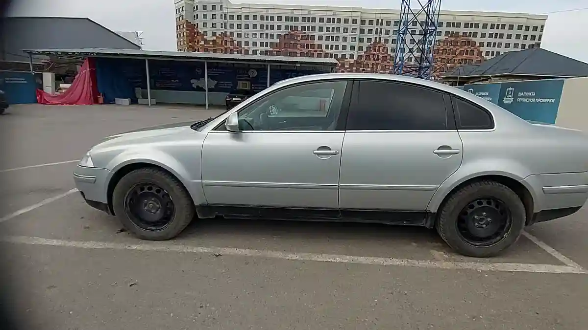 Volkswagen Passat 2005 года за 2 600 000 тг. в Шымкент