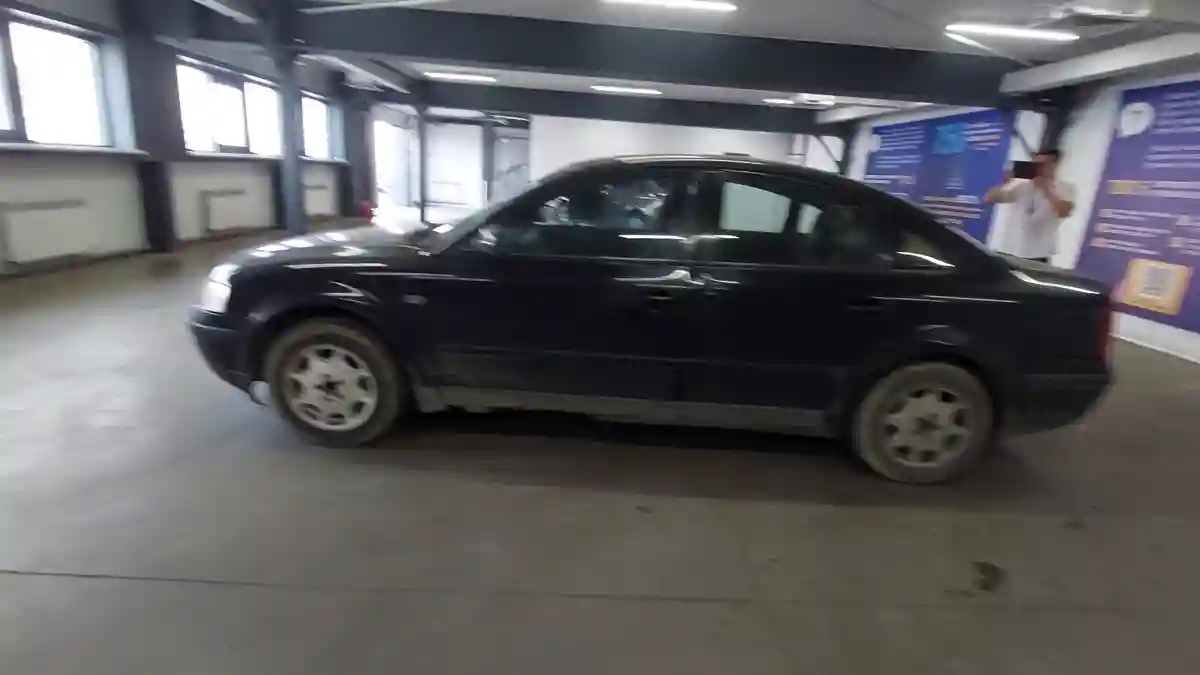 Volkswagen Passat 1997 года за 1 500 000 тг. в Астана