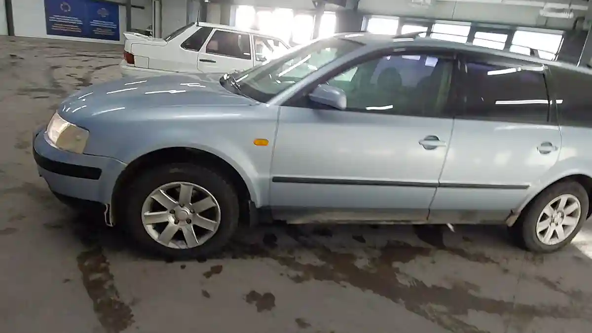 Volkswagen Passat 1998 года за 2 500 000 тг. в Астана