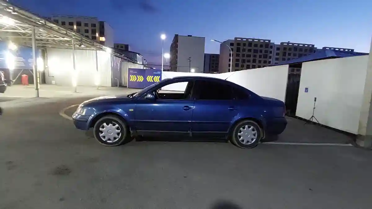 Volkswagen Passat 1999 года за 1 800 000 тг. в Алматы