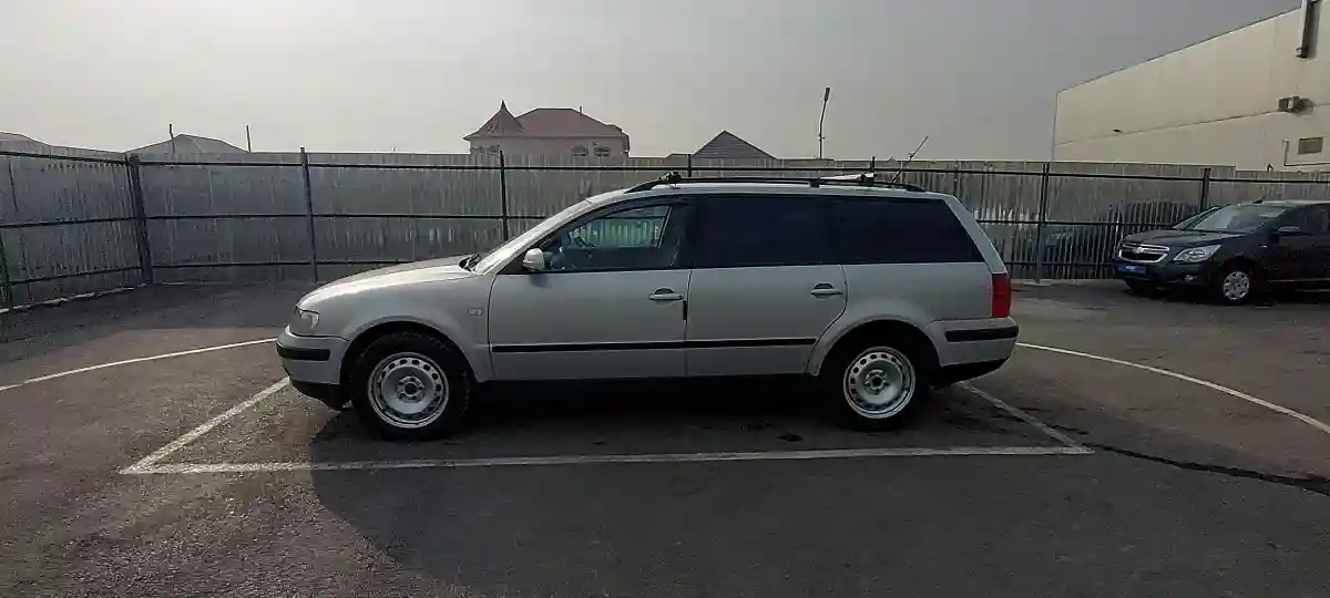 Volkswagen Passat 1999 года за 1 530 000 тг. в Шымкент