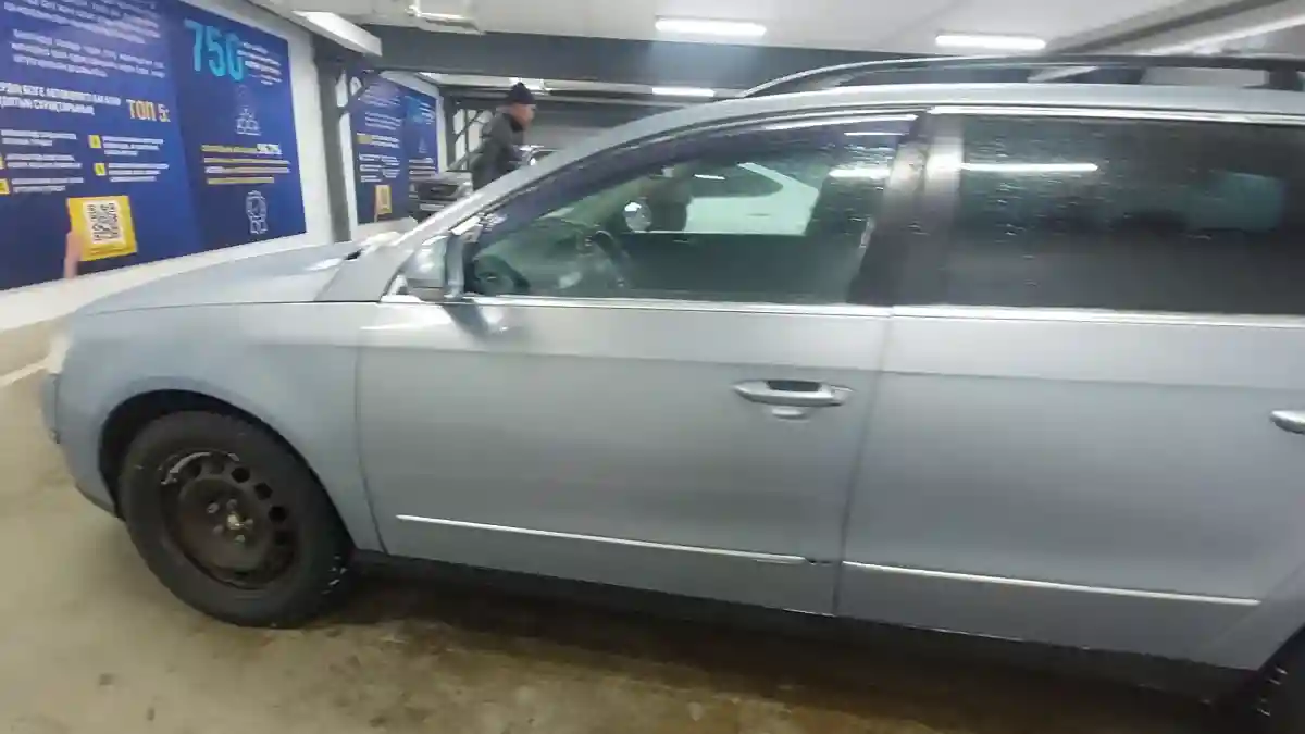 Volkswagen Passat 2009 года за 2 500 000 тг. в Астана