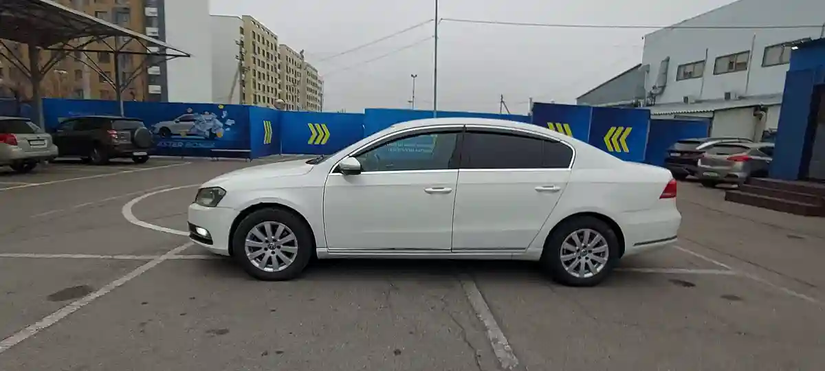 Volkswagen Passat 2011 года за 5 400 000 тг. в Алматы