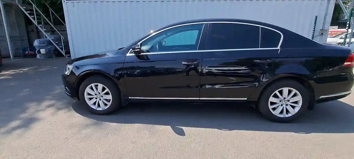 Volkswagen Passat 2011 года за 5 590 000 тг. в Алматы