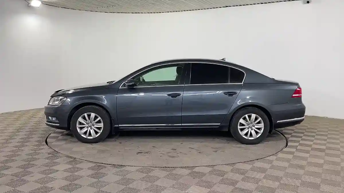 Volkswagen Passat 2012 года за 6 150 000 тг. в Шымкент