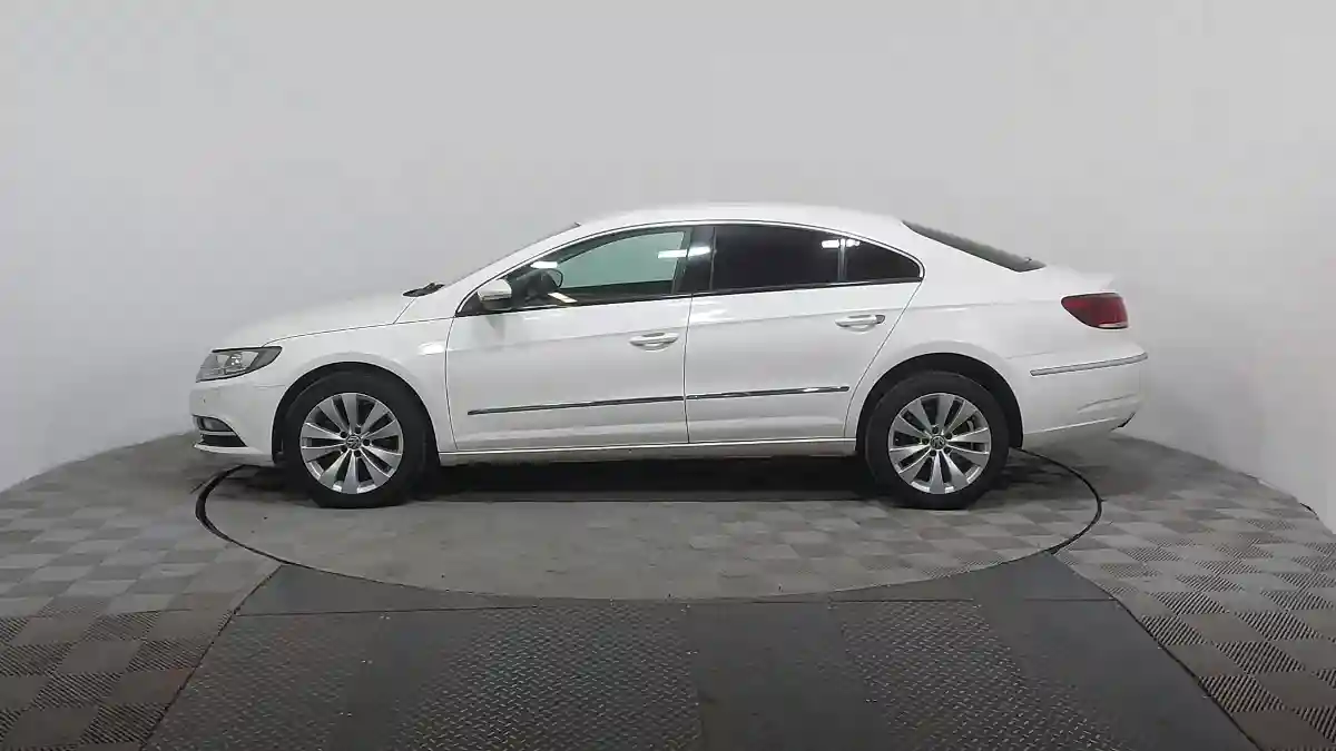 Volkswagen Passat CC 2012 года за 4 990 000 тг. в Астана
