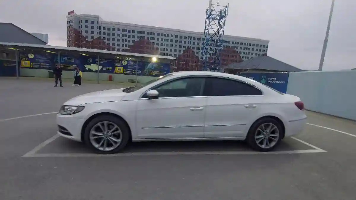 Volkswagen Passat CC 2013 года за 8 000 000 тг. в Шымкент