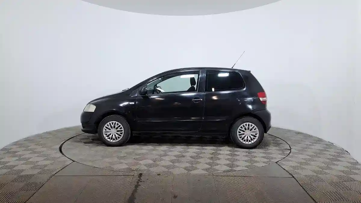 Volkswagen Fox 2009 года за 2 300 000 тг. в Астана