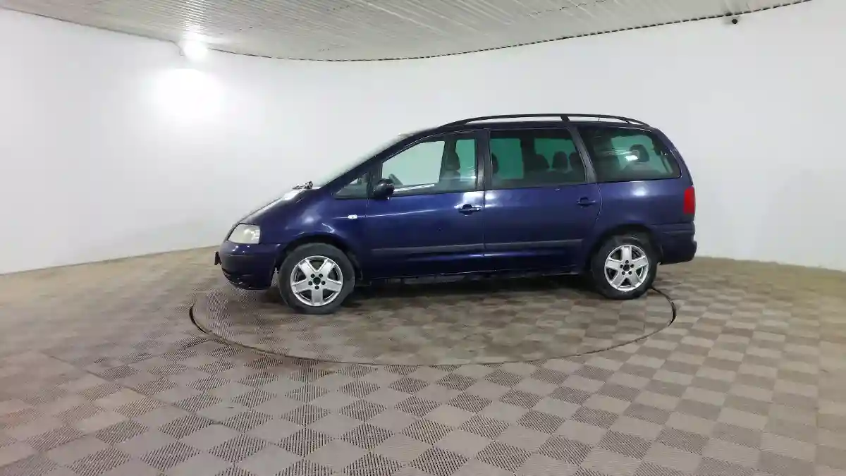 Volkswagen Sharan 2002 года за 2 590 000 тг. в Шымкент