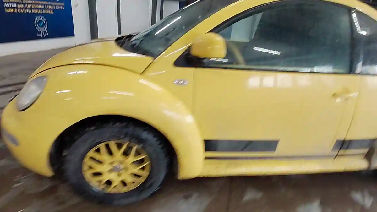 Volkswagen Beetle 2002 года за 2 200 000 тг. в Астана