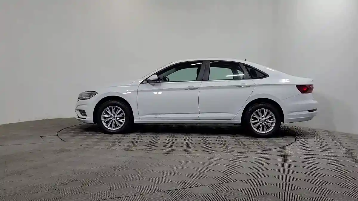 Volkswagen Jetta 2020 года за 9 820 000 тг. в Алматы