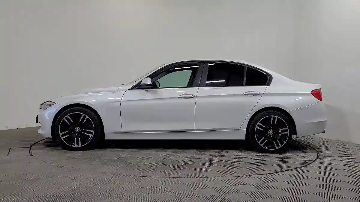 BMW 3 серии 2013 года за 7 470 000 тг. в Алматы