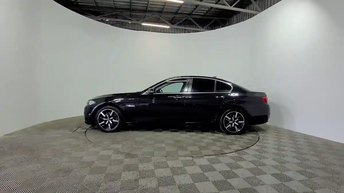 BMW 5 серии 2014 года за 8 700 000 тг. в Алматы
