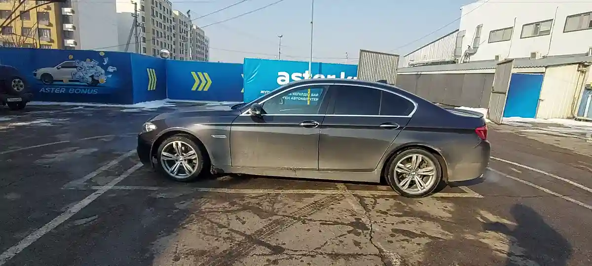 BMW 5 серии 2014 года за 8 200 000 тг. в Алматы