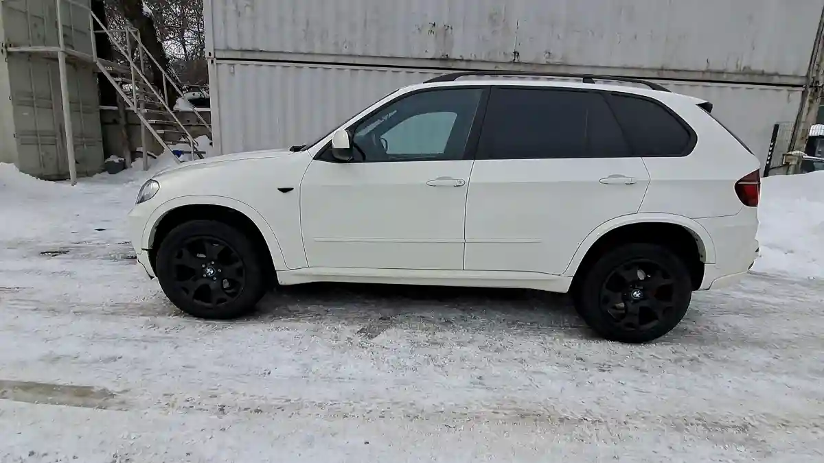 BMW X5 2010 года за 6 990 000 тг. в Алматы