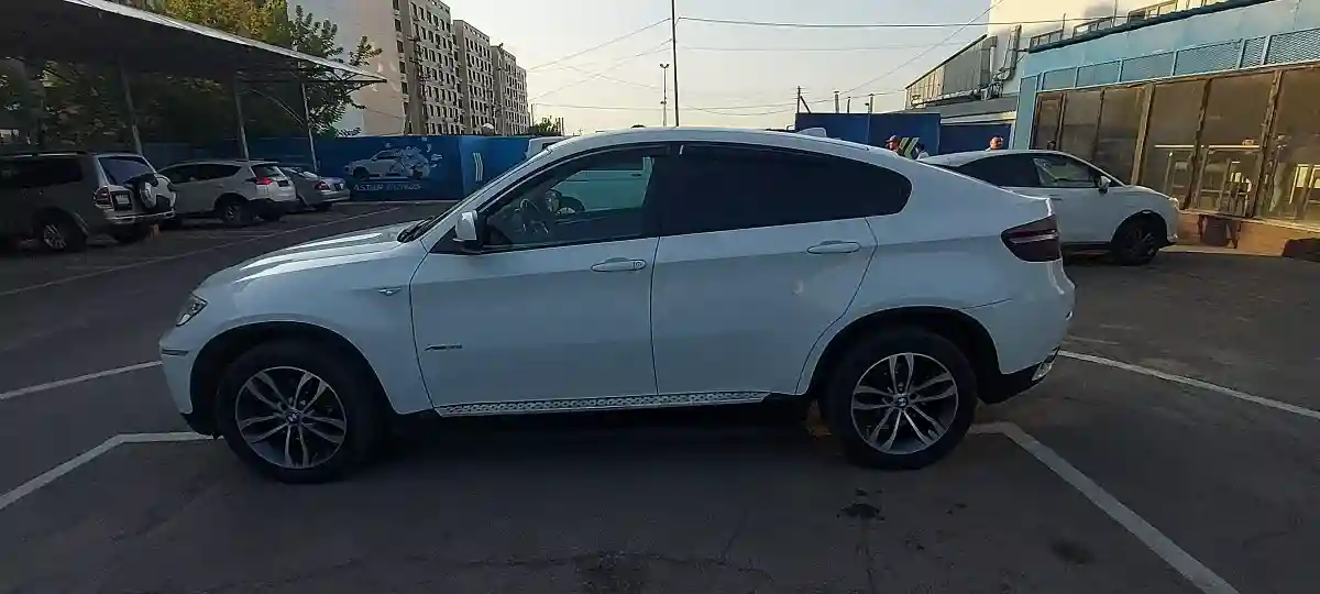 BMW X6 2014 года за 14 000 000 тг. в Алматы
