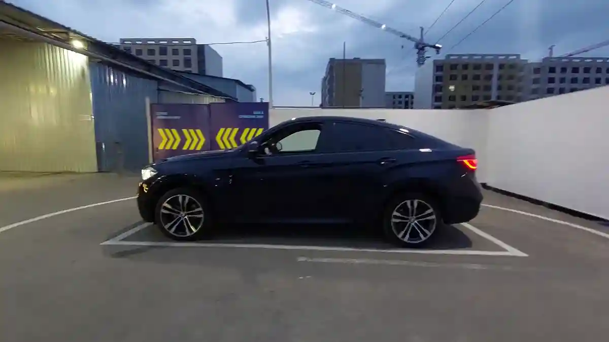BMW X6 2019 года за 33 000 000 тг. в Алматы