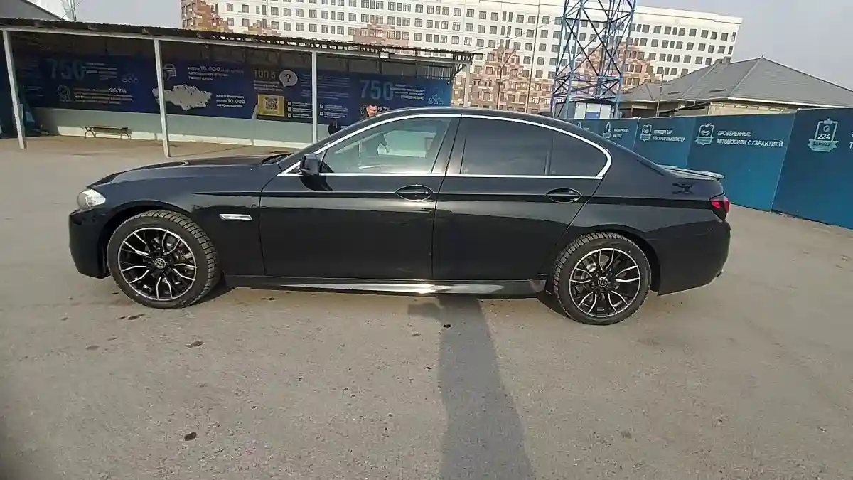 BMW 5 серии 2013 года за 10 000 000 тг. в Шымкент
