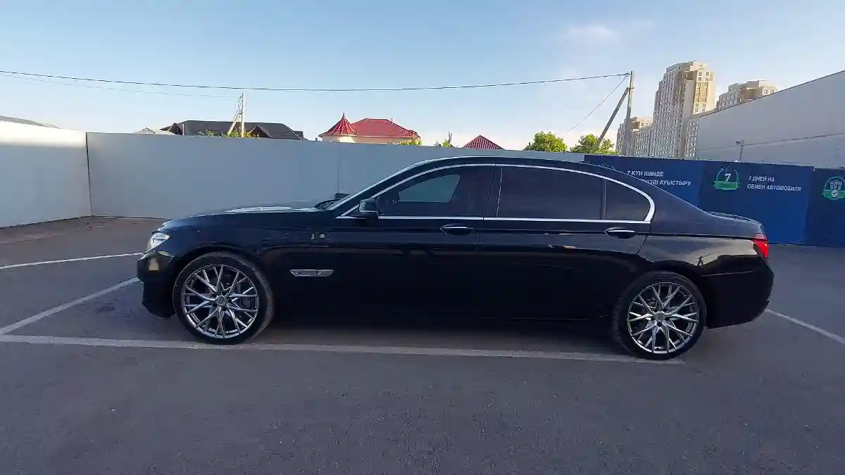 BMW 7 серии 2015 года за 20 000 000 тг. в Шымкент
