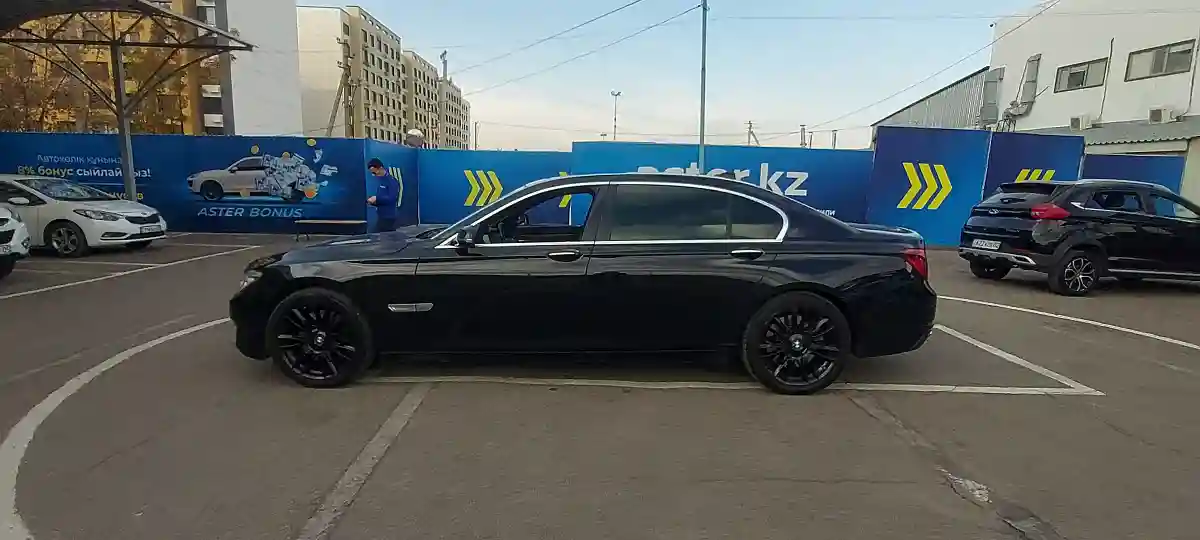 BMW 7 серии 2014 года за 13 500 000 тг. в Алматы