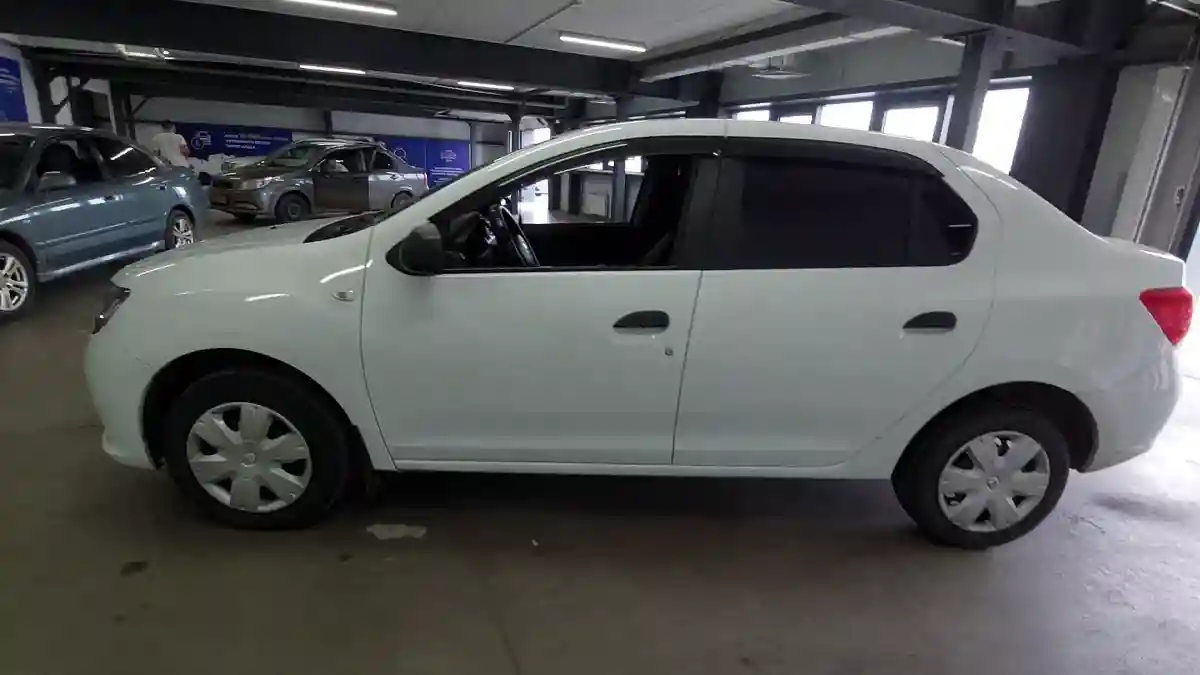 Renault Logan 2015 года за 5 000 000 тг. в Астана