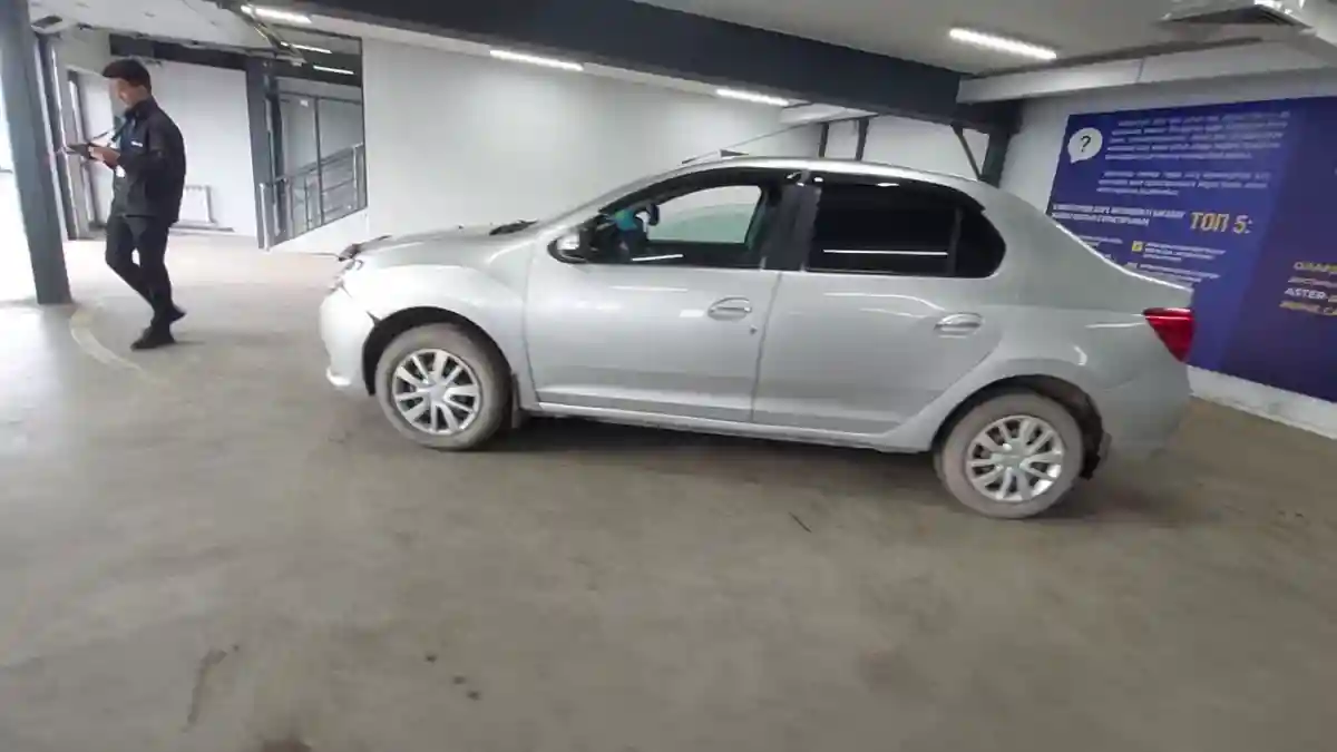 Renault Logan 2014 года за 3 300 000 тг. в Астана