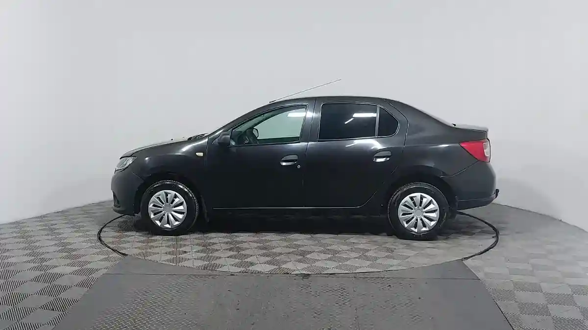 Renault Logan 2015 года за 2 690 000 тг. в Астана