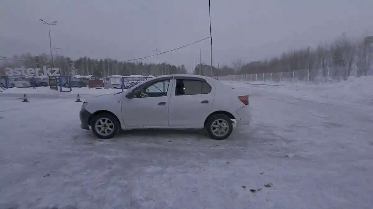 Renault Logan 2015 года за 1 200 000 тг. в Усть-Каменогорск