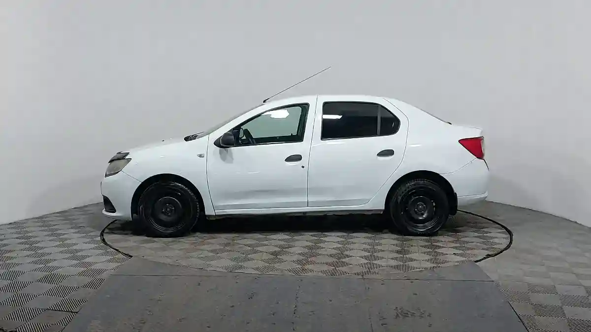 Renault Logan 2015 года за 2 750 800 тг. в Астана