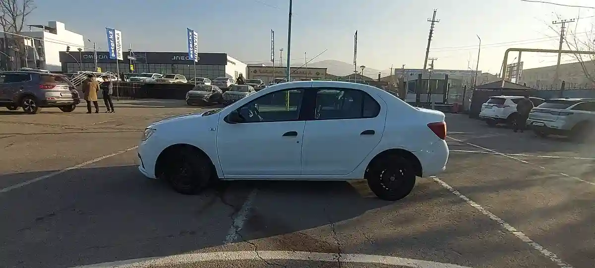 Renault Logan 2018 года за 3 500 000 тг. в Алматы