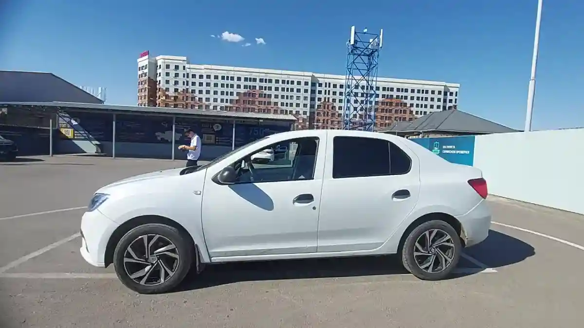 Renault Logan 2018 года за 5 000 000 тг. в Шымкент